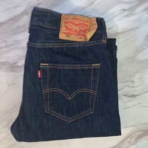 Women’s straight cut Levi jeans. Size 29x32. Hardly worn